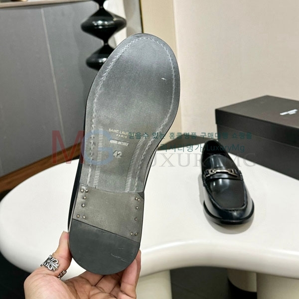 ζ   YSL56023-2