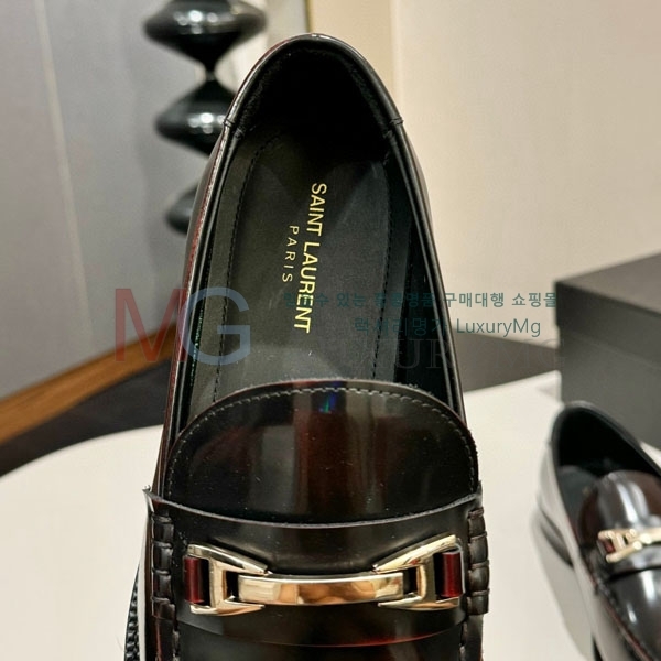ζ   YSL56023-4
