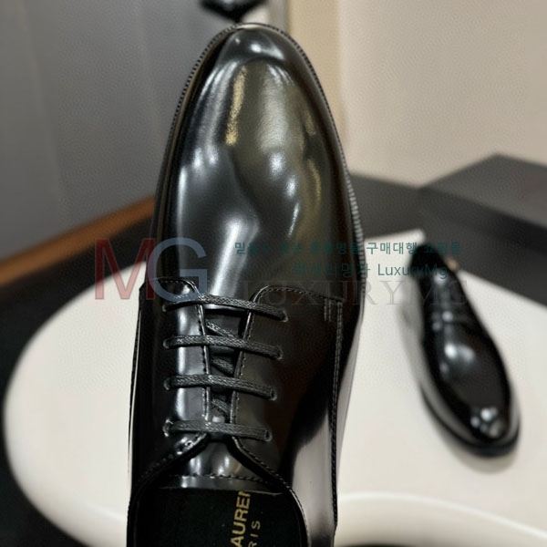 ζ   YSL662203