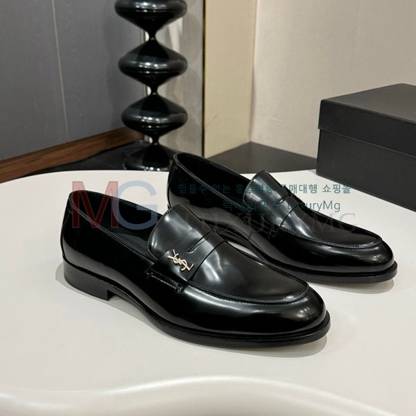 ζ   YSL6622110