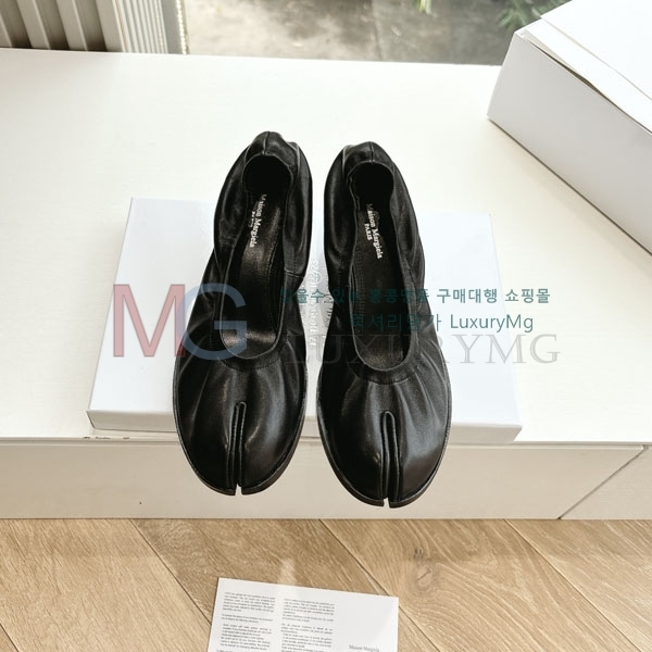  G012  m637898-1