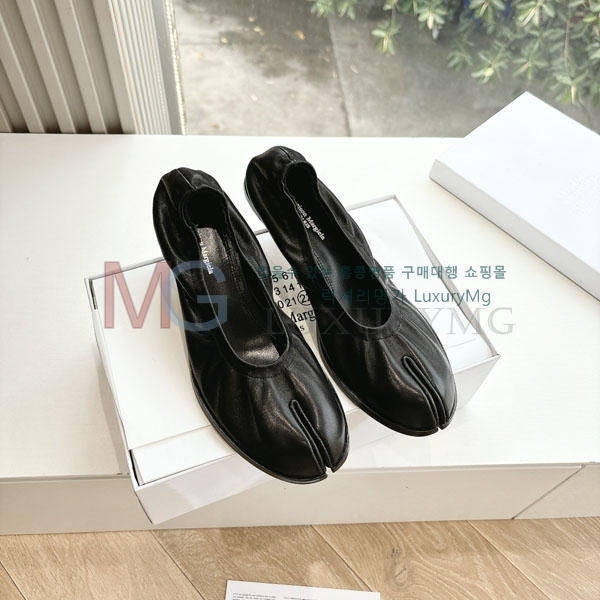  G012  m637898-1