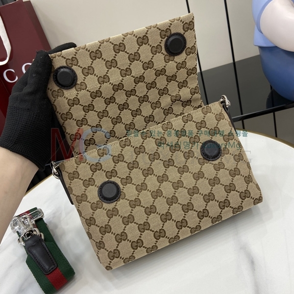    GG ũν ‎821617-2