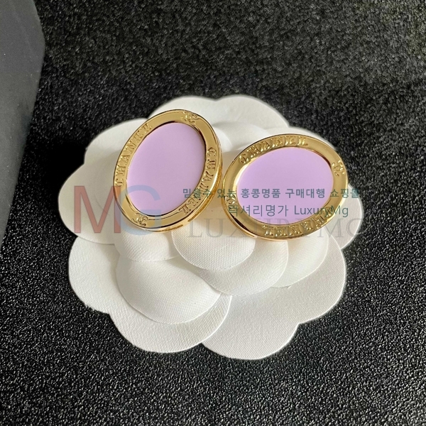 * Ͱ CH8066806