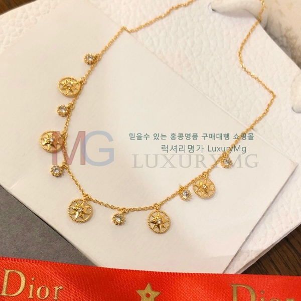   G12238718