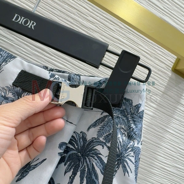   ĿƮ DO675268