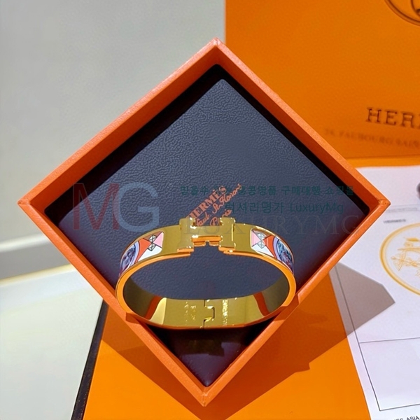 ޽  HE0678756