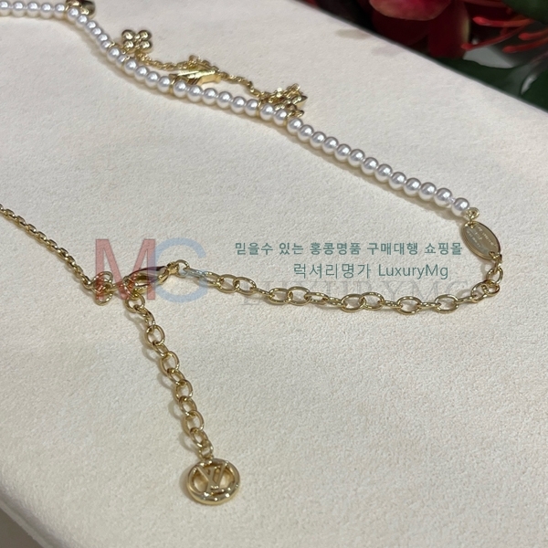 ̺  LV903122