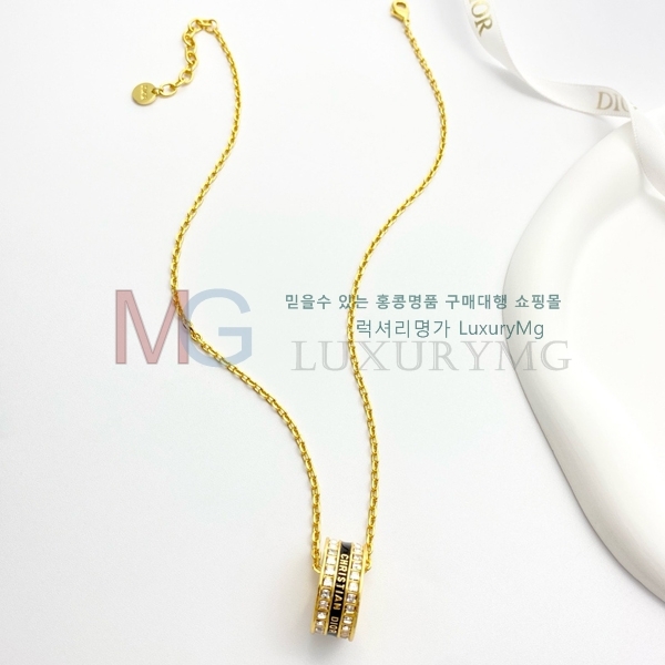   G12238721