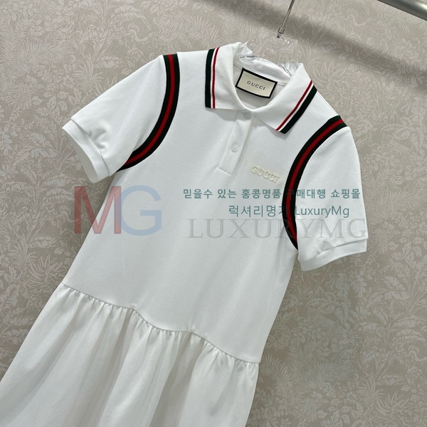   ǽ D25253658