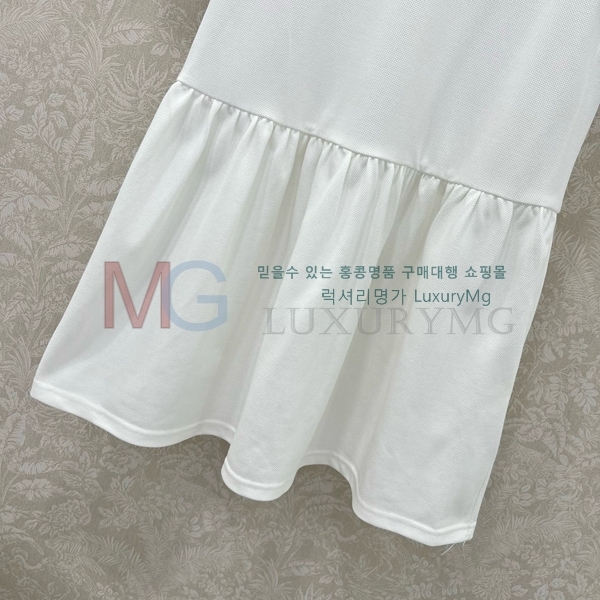  ǽ D25253658