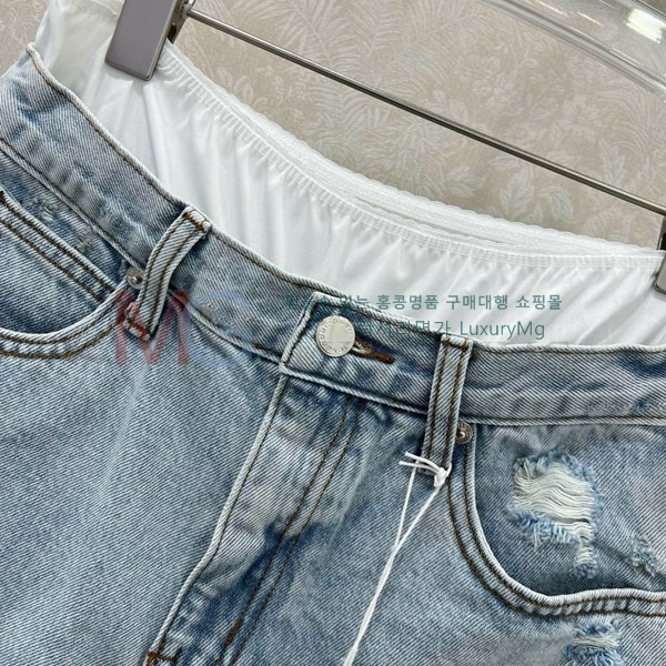  ˷   AX463876-2