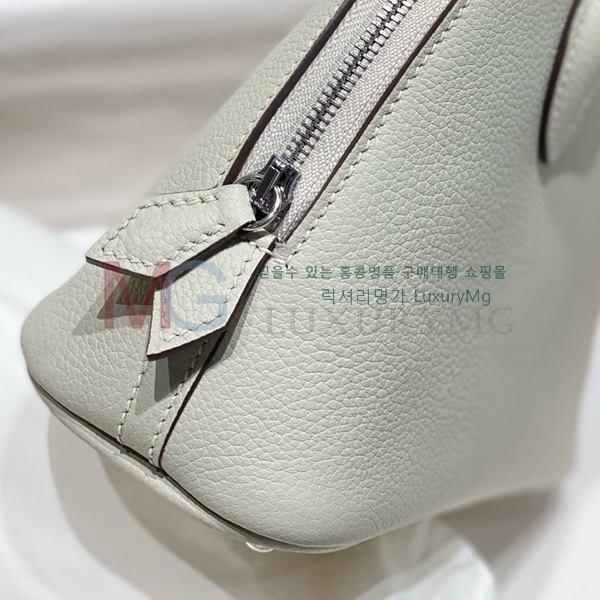 ޽  19 H121200-4