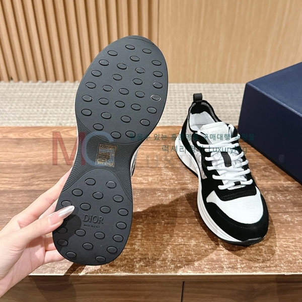   Ŀ DR666032