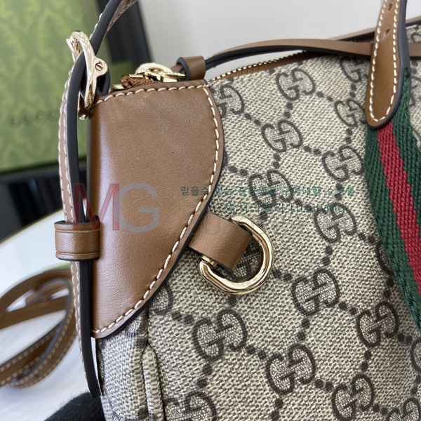  GG    815218-2
