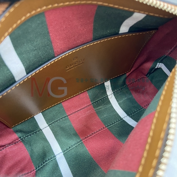  GG    815218-2