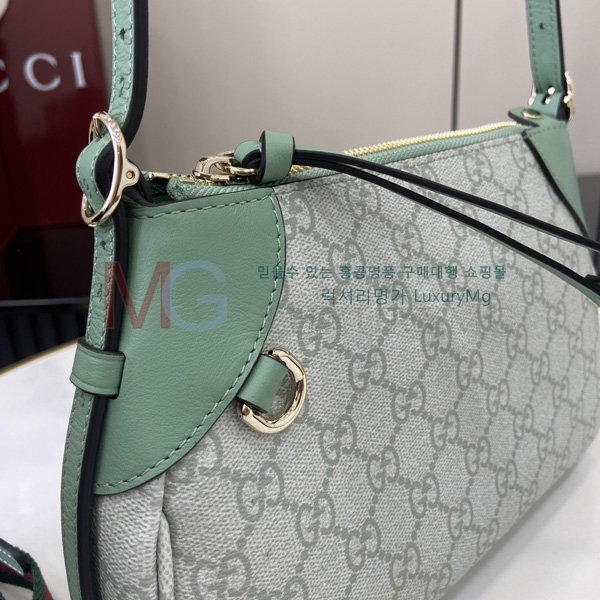  GG    815218-5