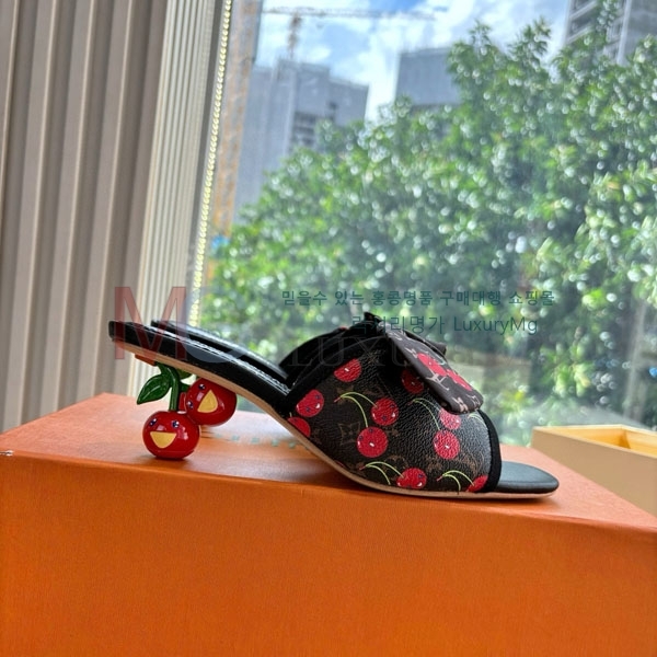  ̺ ī Ÿī LV x TM   TP669601-2