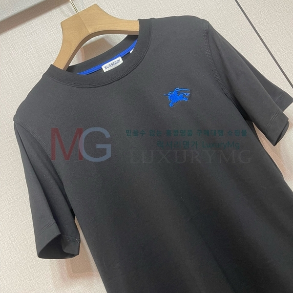    Ƽ BUR64743-