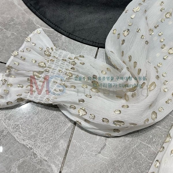  ζ  YS695242-2