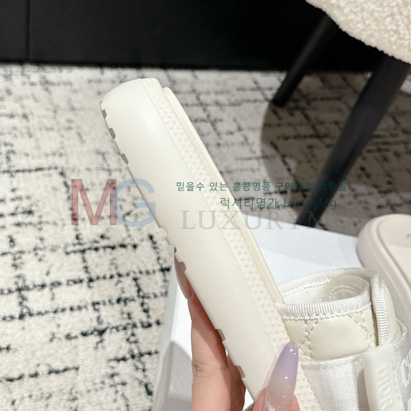    DR61102