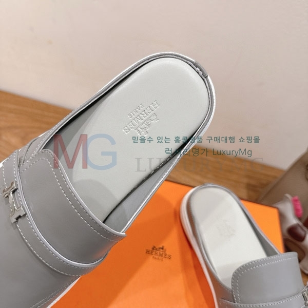  ޽   HE741106-6