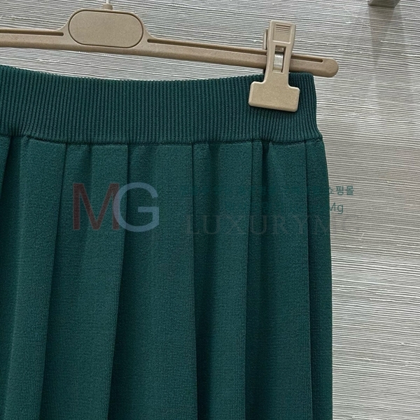   ĿƮ GU321677-1