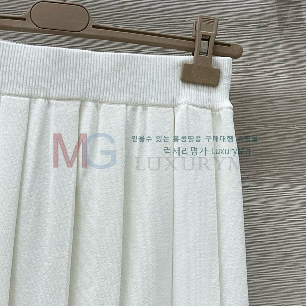   ĿƮ GU321677-2
