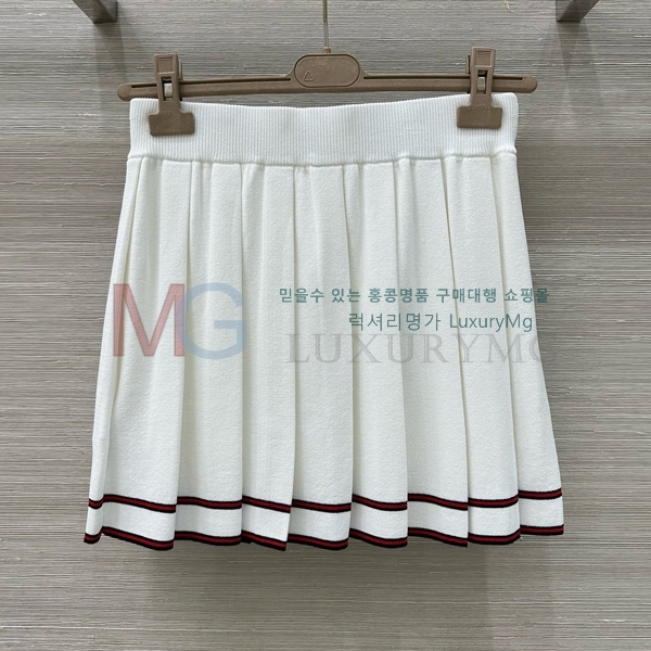   ĿƮ GU321677-2