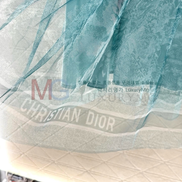   ĿƮ DO68557-1
