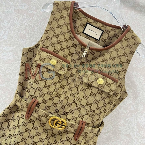   ǽ D252539