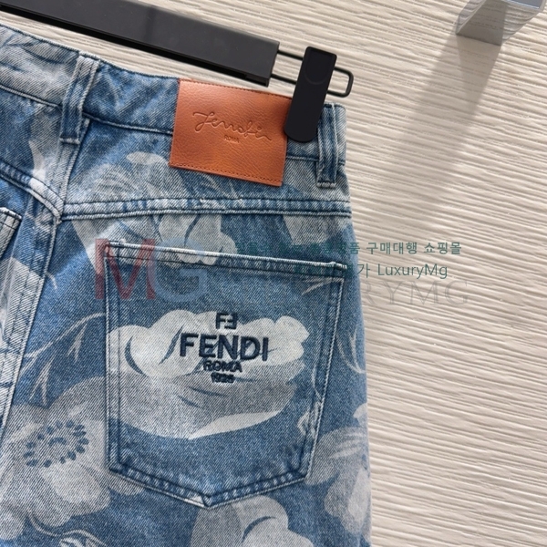    FD365557