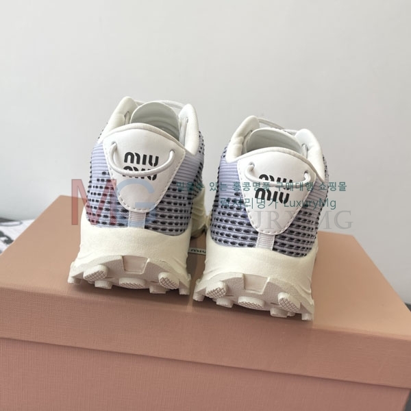  ̿̿ Ŀ MIU660321-4