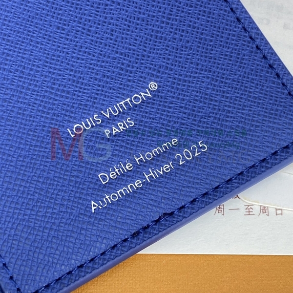 ̺ ¥  M25985-3