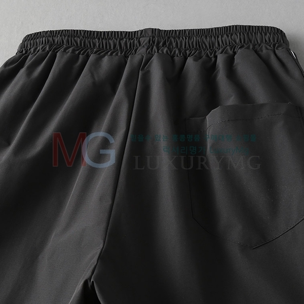   ݹ 489586-2