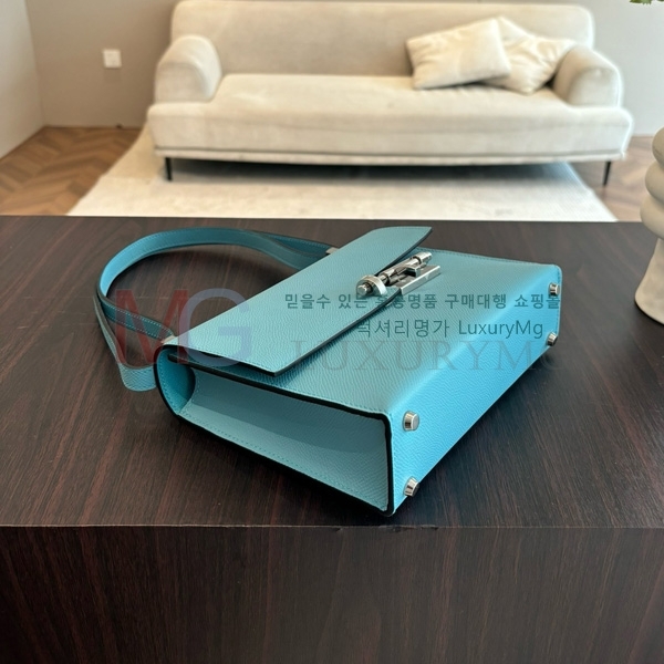 ޽ ο 21  H71660-5