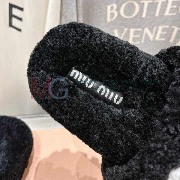  ̿̿   MIU09663-3
