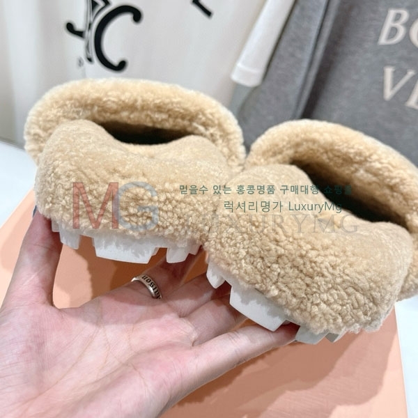  ̿̿   MIU09663-5