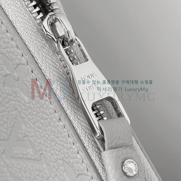 ̺   M13825-50