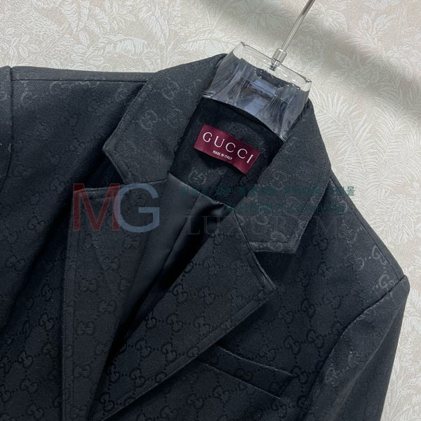    Ŷ GU861236-1