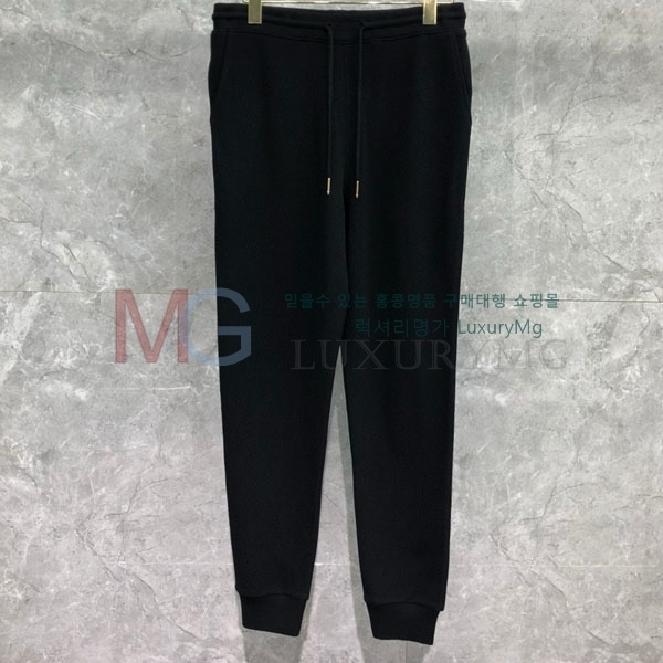    TB08864