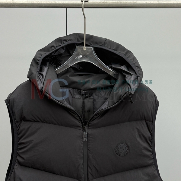   ٿ е  PA452846-2