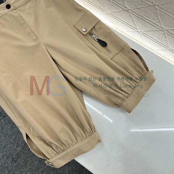    DR497965