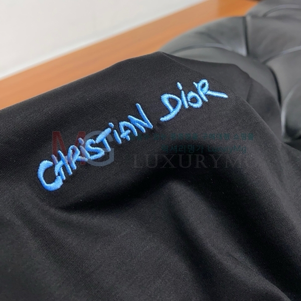   Ƽ 489829