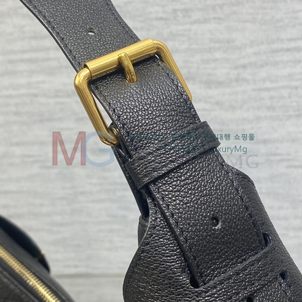  DIOR Voyage ̵  M2846-1
