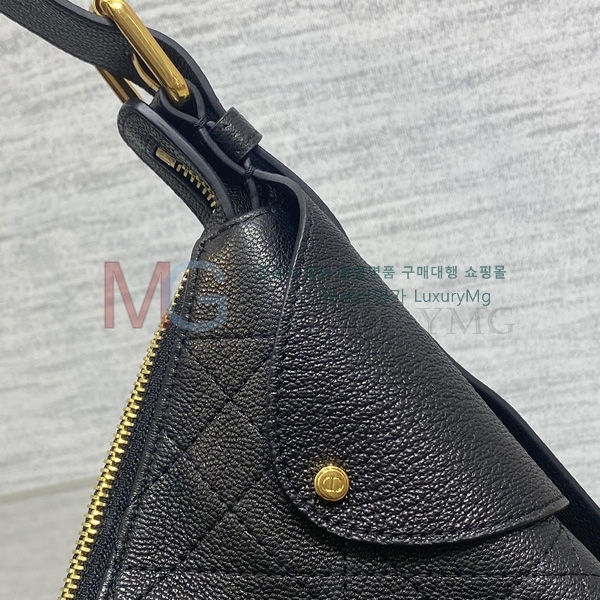  DIOR Voyage ̵  M2846-1