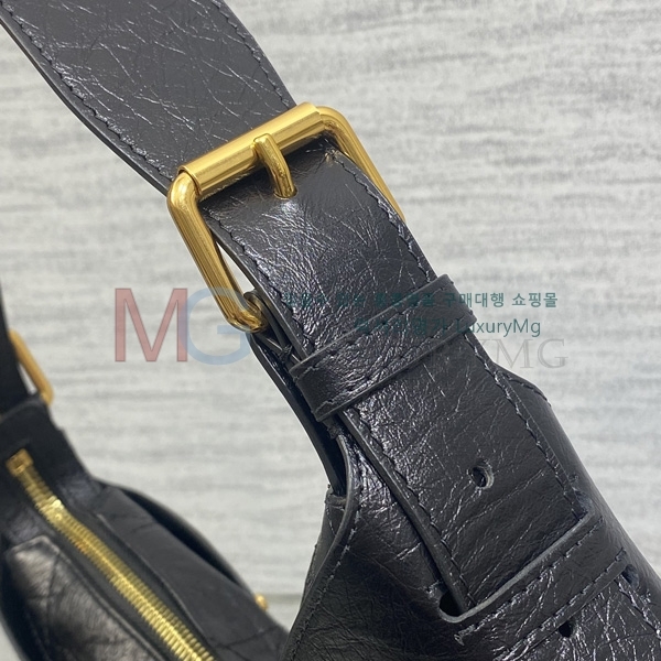  DIOR Voyage   M2845-2