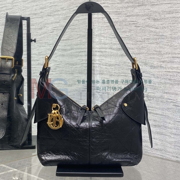  DIOR Voyage   M2845-2