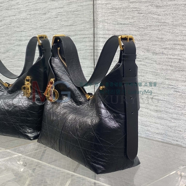  DIOR Voyage ̵  M2846-2
