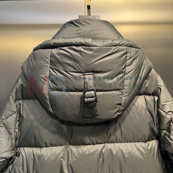   ٿ е BU446575-4